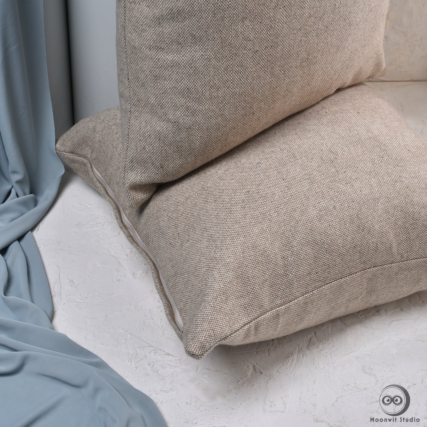 Liso Square Cushion Cover