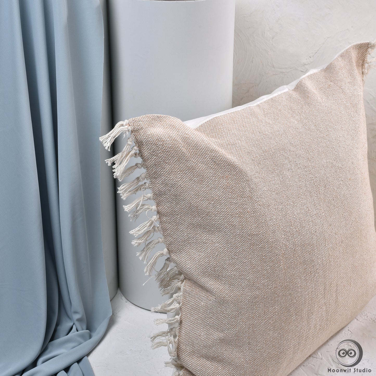 Bege Tassel Cushion Cover