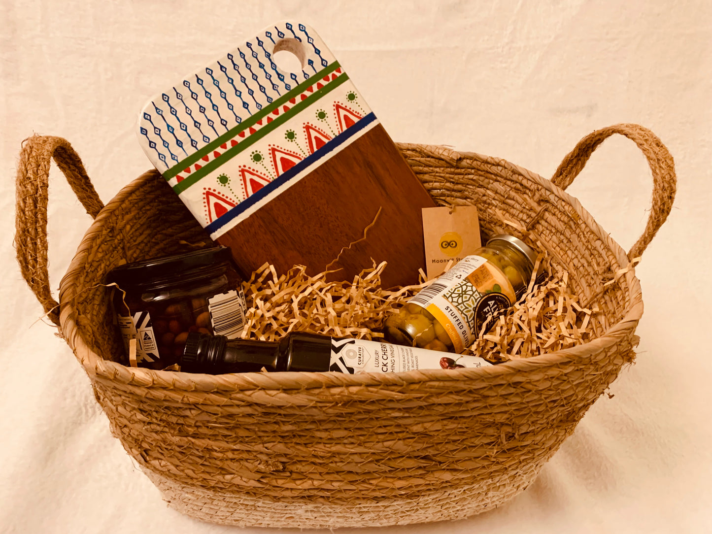 Cheese Board Gift Hamper (Naz Platter)