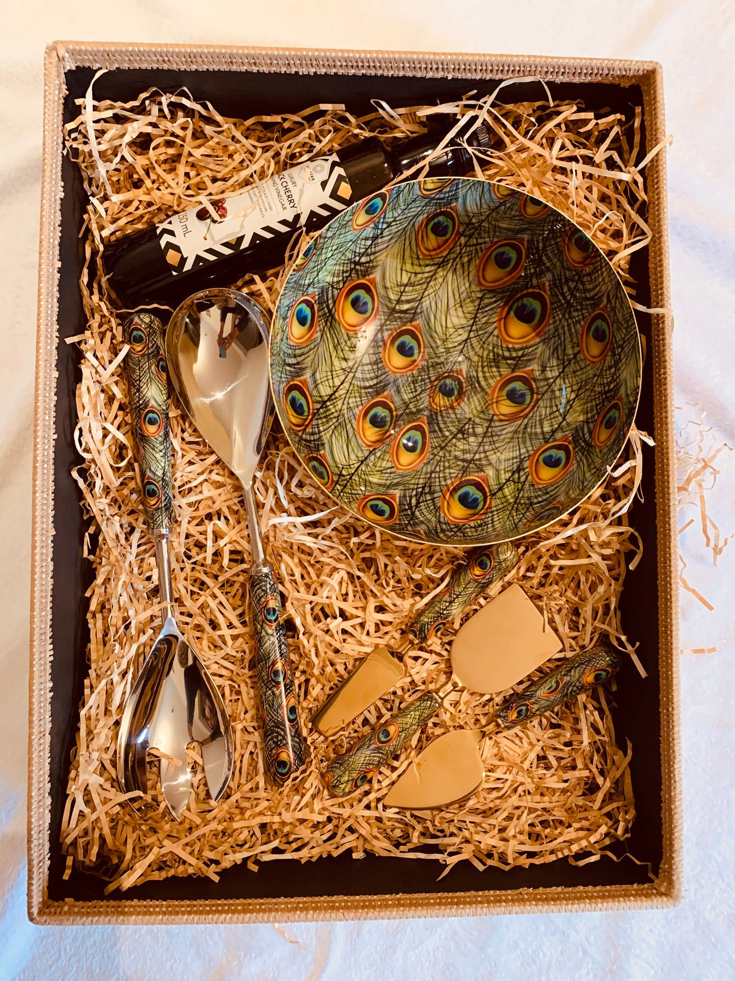 Premium Pavo Gift Hamper