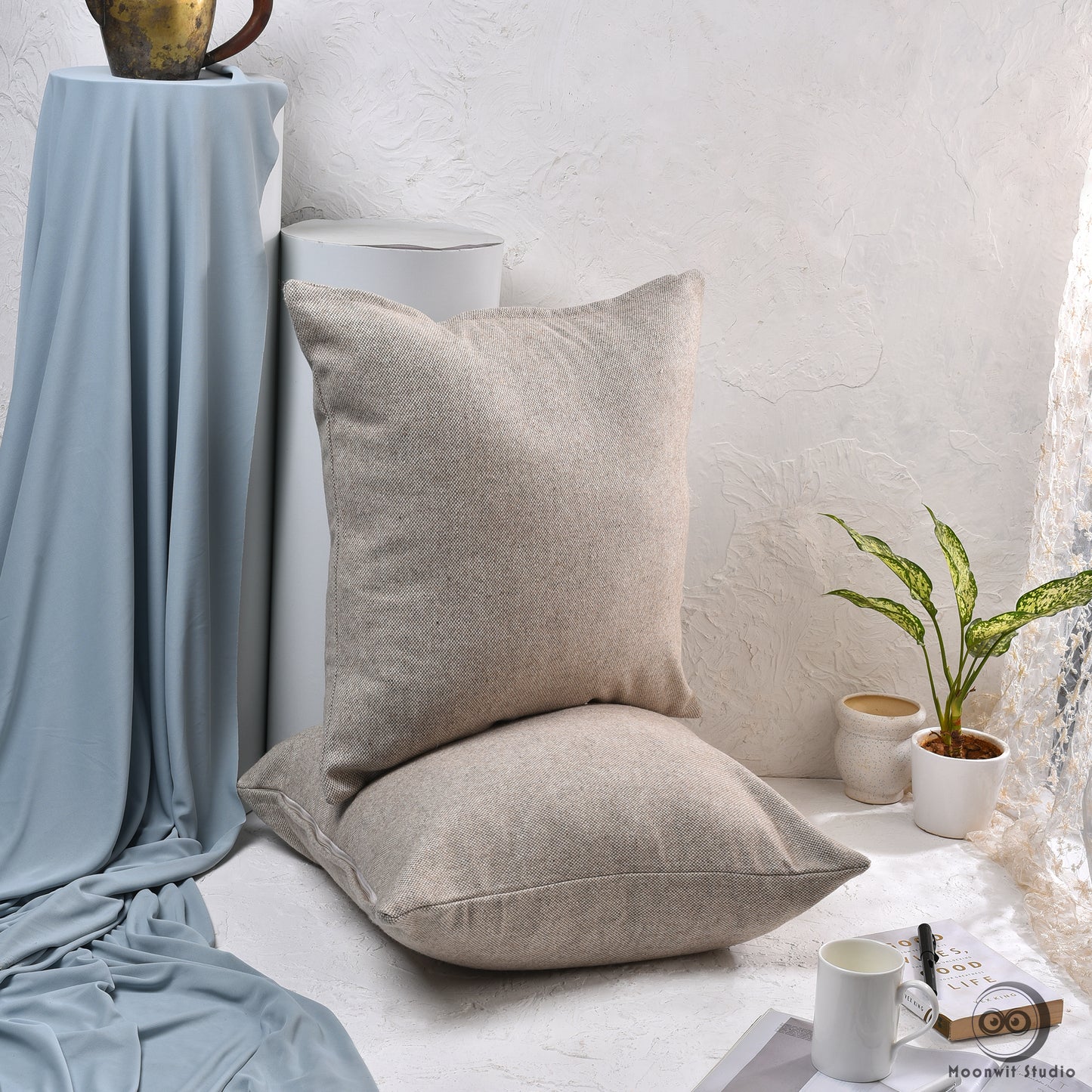 Liso Square Cushion Cover